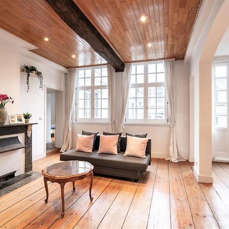 The Capital Street Triplex Apartment Antwerpen Bagian luar foto
